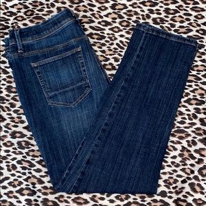 Sliming Chico’s crop jeans 👖!!